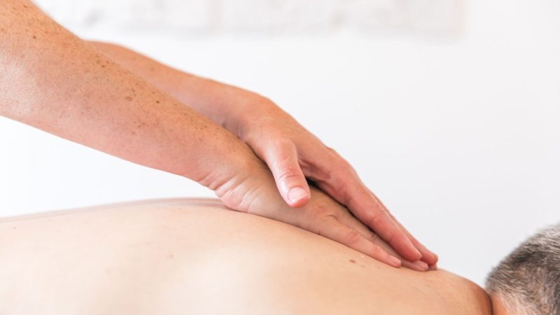 pratique de réflexologie dorsale