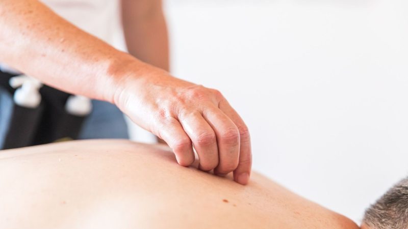 démonstration Reiki par Valérie